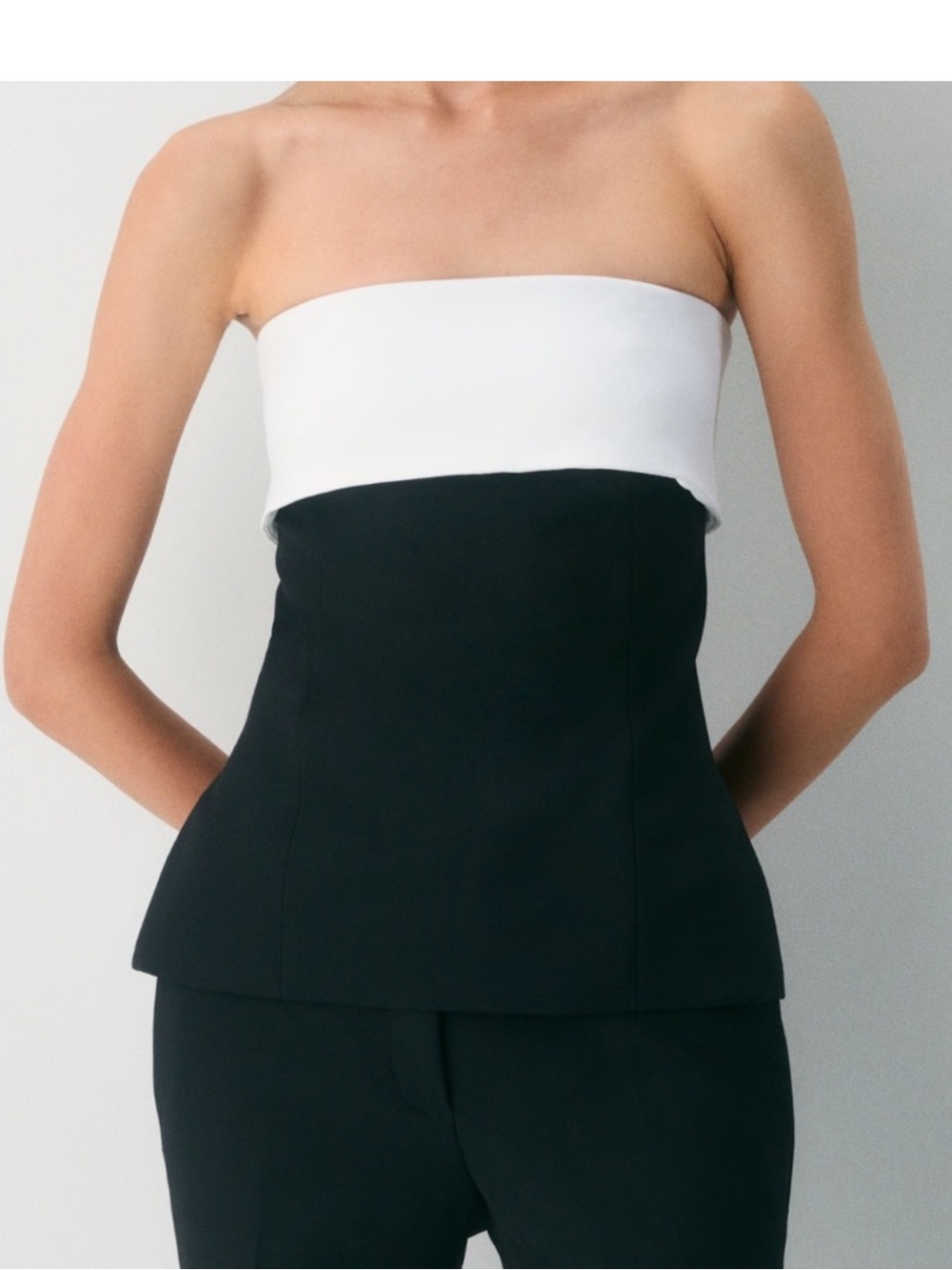 Aritzia Strapless Black and White Peplum Top